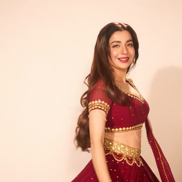 Jasmine Sandlas
